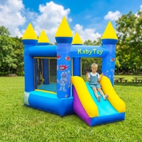 Château Gonflable Familial Bleu et Jaune Fantaisie, Combinaison Gonflable Personnalisée pour Fêtes, à Vendre