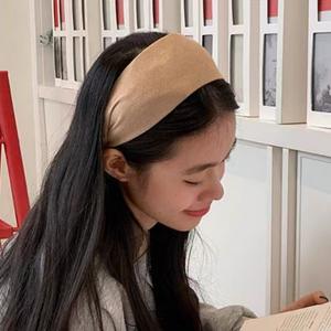 Bandeau large en velours pour femme, doux et confortable, sans pression, pour le lavage du visage, accessoire de coiffure 2024 - Product Image 4