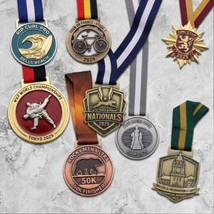 Moneda Conmemorativa de Dubái, Burj Khalifa, Emiratos Árabes Unidos, Medalla de Esmalte Dorado Antiguo para el <span class=keywords><strong>MINISTERIO</strong></span> DE DESARROLLO DE INFRASTRUCTURAS - Product Image 4