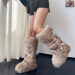 <span class=keywords><strong>Bottes</strong></span> hautes sexy en fourrure pour femmes, à lanières, plateforme plate, chaudes pour l'hiver, <span class=keywords><strong>bottes</strong></span> de neige, grandes tailles, design de luxe, chaussures cool Y2K pour soirée - Product Image 4
