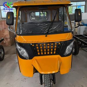 Rickshaw motorisé à trois roues à essence de 60 km/h avec une capacité de charge élevée et une capacité de <span class=keywords><strong>5</strong></span> passagers - Product Image 2