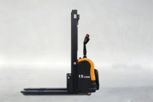 Apilador Eléctrico de Paletas de 1.5 Toneladas, Altura de Elevación de 3 Metros, Apilador Manual, Montacargas, Equipo de Manejo de Materiales para Almacenes - Product Image 4