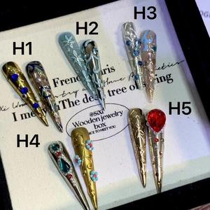 Venta directa <span class=keywords><strong>de</strong></span> fábrica palo <span class=keywords><strong>de</strong></span> palacio en las <span class=keywords><strong>uñas</strong></span> Zhen Huan emperatriz <span class=keywords><strong>con</strong></span> el estilo <span class=keywords><strong>de</strong></span> palacio <span class=keywords><strong>uñas</strong></span> <span class=keywords><strong>postizas</strong></span> en forma <span class=keywords><strong>de</strong></span> gota <span class=keywords><strong>de</strong></span> agua puntiagudas largas - Product Image 1