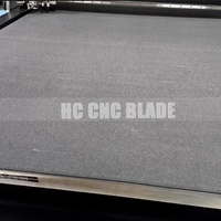 Machine à tournage à adsorption sous vide à bande transporteuse à alimentation automatique de taille personnalisée, fibres de haute qualité, tapis en feutre CNC IECHO