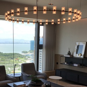 Lámpara Colgante Redonda Moderna y Creativa de Metal y Vidrio para Restaurante, Hogar y Salones de Banquetes de Hotel, Diseño Duradero y Elegante - Product Image 4