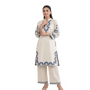 Nuevo Conjunto de Cordón Bordado para Fiesta de Diseñador para Mujer en Algodón Cora, Sin Arrugas, Elástico, de Secado Rápido, Reversible, Listo para Usar - Product Image 1