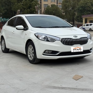 Auto Usado Kia K3 2014, 1.6L, Manual, Volante a la Izquierda, Gasolina, Bajo Consumo de Combustible, Baja Tasa de Fallos, para Exportación a Nigeria y Ghana - Product Image 3