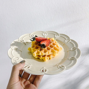 European Retro Elegant Wedding Restaurant Home Use <b>Decoration</b> <b>Plate</b> Dish - Product Image 4