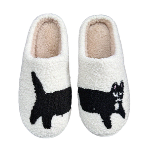 Produto de Dropshipping 2026: Sapatos de Interior para Animais de Estimação, Quentes e Respiráveis, Pantufas de Pelúcia para Casa, Atacado - Product Image 3