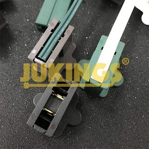125V SPT-2 <span class=keywords><strong>Vampire</strong></span> Plug avec 1-15R Prises Slip on Male Plug pour C7C9 Lumières De Noël PVC IP44 CN Standard - Product Image 5