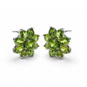 Boucles d'oreilles clous florales en argent sterling 925 plaqué rhodium avec péridot - Product Image 4