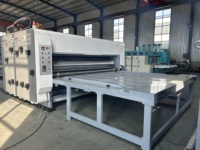Machine semi-automatique de découpe et d'impression flexographique pour cartons en carton ondulé