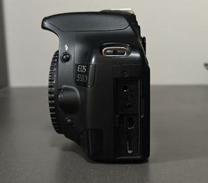 กล้องดิจิตอล Canon <span class=keywords><strong>EOS</strong></span> <span class=keywords><strong>550D</strong></span> 18.0 ล้านพิกเซล APS-C CMOS สภาพ 90% - Product Image 2