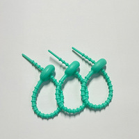 Attaches de câbles en plastique en forme d'étoile, colorées macaron, attaches DIY réglables pour l'artisanat et l'emballage cadeau