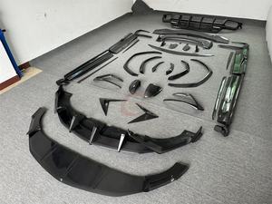 Top Style pour Lamborghini URUS Kit de <span class=keywords><strong>carrosserie</strong></span> en Fiber de carbone <span class=keywords><strong>prix</strong></span> usine lèvre avant diffuseur arrière jupe latérale Spoiler garde-boue miroir <span class=keywords><strong>bosse</strong></span> - Product Image 2