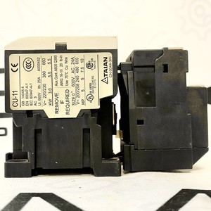 Contacteurs magnétiques CU-11 TECO Taian triphasés 600V 30A 230VAC avec démarreur RHN-10 d'occasion - Product Image 5