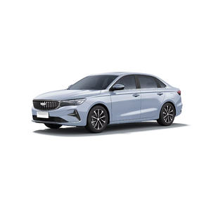 Voiture de luxe haute performance conçue pour un look élégant, une maniabilité fluide sur route, des sièges confortables et une sécurité avancée - Product Image 1