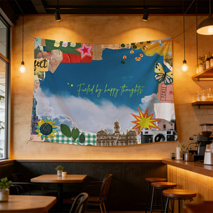 ธงคอลลาจ "วันนี้ฉันมีความสุข" ขนาด 90x150 ซม. สร้างบรรยากาศอบอุ่นทุกพื้นที่ - พร้อมสำหรับร้านกาแฟ บาร์ บ้าน และงานปาร์ตี้ - Product Image 2