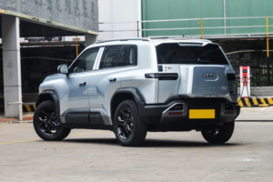 2025รถเสือดาว<span class=keywords><strong>3</strong></span> 4WD <span class=keywords><strong>BYD</strong></span> SUV <span class=keywords><strong>BYD</strong></span> เสือดาวไทเทเนียม<span class=keywords><strong>3</strong></span>ใหม่ที่มีประสิทธิภาพสูง501กม. ฝางเฉิงเบ้า<span class=keywords><strong>3</strong></span> - Product Image 3