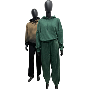 Ensemble de survêtement pour femme 2 pièces Y2K en polyester/coton lavé écologique, pantalon cargo et sweat à capuche en molleton pleine longueur - Product Image 1