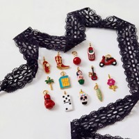 Nouveautés transfrontalières Europe-Amérique : Accessoires de mode DIY, pendentifs et boucles de chaussures en acier inoxydable plaqué sous vide 18 carats