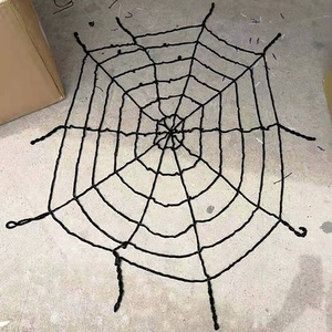 Gran oferta, 1,5 M de diámetro, redondo, para interiores o exteriores, telaraña espeluznante, decoración de Halloween, correas de araña de felpa tejidas - Product Image 2