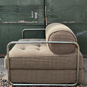 Canapé lounge individuel de style <span class=keywords><strong>Bauhaus</strong></span> médiéval, fauteuil UNOMIG en tissu et acier inoxydable, chaise de réunion de style industriel vintage - Product Image 2