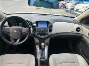 รถ<span class=keywords><strong>เชฟ</strong></span><span class=keywords><strong>โร</strong></span><span class=keywords><strong>เลต</strong></span> ครูซ ปี 2015 <span class=keywords><strong>4</strong></span> <span class=keywords><strong>ประตู</strong></span> 5 ที่นั่ง รถเก๋ง<span class=keywords><strong>มือ</strong></span><span class=keywords><strong>สอง</strong></span> รถแท็กซี่ราคาถูก รถใช้แล้วขายดี มีรถพร้อมส่ง ราคาขายดีที่สุด - Product Image 5