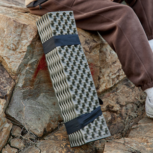 Colchonetas de Espuma XPE Ultraligeras, Plegables, de Celda Cerrada, Impermeables, Resistentes a Desgarros, Duraderas y Portátiles para Dormir, Senderismo, Camping, Picnic y Yoga - Product Image 4