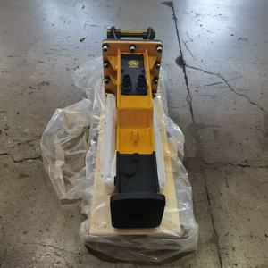 Marteau hydraulique silencieux modèle SB30 avec moteur, diamètre de la pointe de 53 mm, pour excavatrices de 2,5 à 4,5 tonnes, garantie 1 an - Product Image 5