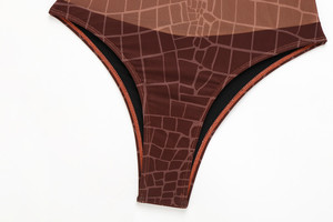 La mitad de cuello alto de baño de una sola pieza translúcido de manga larga Monokini traje de baño - Product Image 4