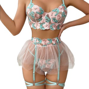 Nuovo Design Lingerie Sexy - Set Intimo Donna di Alta Qualità con <span class=keywords><strong>Reggiseno</strong></span> in Pizzo Trasparente e Perizoma, Body, Ordine all'Ingrosso OEM ODM - Product Image 6
