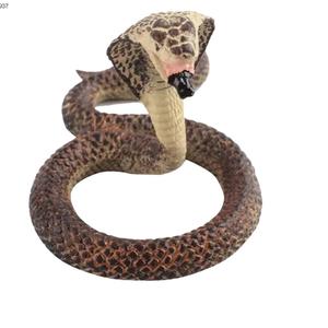 Animale <span class=keywords><strong>Cobra</strong></span> serpente giocattolo di simulazione di plastica per festa difficile statuetta serpenti giocattolo realistico - Product Image 5