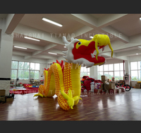 Dragon gonflable géant Dragon doré chinois suspendu Dragon volant Animal gonflable Cartoon pour décoration