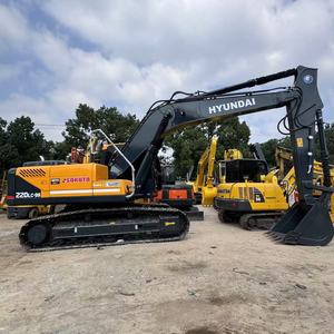 Alta calidad 22 toneladas Hyundai 210 215 220 excavadora de orugas usada Corea del Sur Hyundai R210 R220 220lc-9s excavadora para la venta - Product Image 1