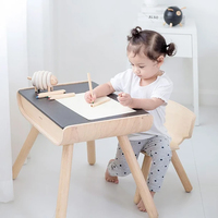Ensemble table et chaise multifonction en bois pour enfants, bureau d'étude pour enfants avec tableau noir et étagère de rangement pour tout-petits