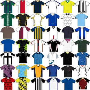 Échantillon Gratuit <span class=keywords><strong>Maillot</strong></span> de Foot Rétro Personnalisé Impression Numérique Séchage Rapide pour Adultes Tenue de Football - Product Image 1