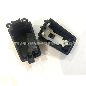ฝาครอบมือจับประตู Wu รุ่น CXJ500030 พลาสติก ซ้าย LR072421 ขวา LR032995 สำหรับรถแลนด์โรเวอร์ - Product Image 1