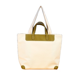 Sac fourre-tout en toile réutilisable écologique avec impression de logo personnalisé, sac à bandoulière pour le travail et les trajets quotidiens - Product Image 1