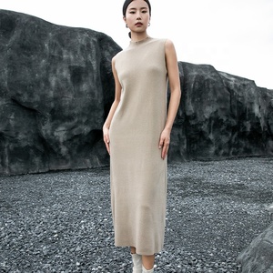 Completo in <span class=keywords><strong>Maglia</strong></span> per Donna, Abito Senza Maniche con Collo Alto, Set Maglione a Strati, Tonalità Neutre, Sofisticato, Minimalista, Traspirante - Product Image 5