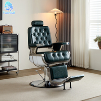 Fauteuil de barbier professionnel de luxe en cuir rouge antique, avec surpiqûres en diamant, hydraulique, robuste, réglable et pivotant à 360°