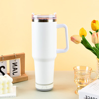 2024 nueva llegada 40OZ vaso de acero inoxidable de doble pared botella de agua con aislamiento térmico con altavoz Bluetooth tipo C Logo
