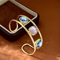 Ensemble de bijoux réversible à double face géométrique tendance, collier et bague carrés en strass vert herbe, rose et bleu