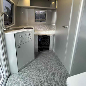 Caravane tout aluminium de 4320 mm avec salle de bain et onduleur 3000 W, <span class=keywords><strong>camping</strong></span>-<span class=keywords><strong>car</strong></span> tout-terrain remorquable avec châssis AL-KO pour le <span class=keywords><strong>camping</strong></span> familial - Product Image 4