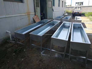 Abreuvoirs pour animaux durables: plastique/acier inoxydable/eau galvanisée pour tout le bétail de ferme - Product Image 6