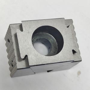 Étau à coin CNC pour usinage industriel, mâchoires à surface dentée, mini étau à coin de précision, étau modulaire simple <span class=keywords><strong>M8</strong></span> 10 12, dispositif de fixation - Product Image 3