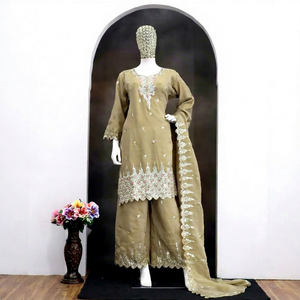 Conjunto de Salwar Kameez Beige Bordado, Ropa Tradicional India y Pakistaní con Dupatta para Ceremonia de Boda - Product Image 1