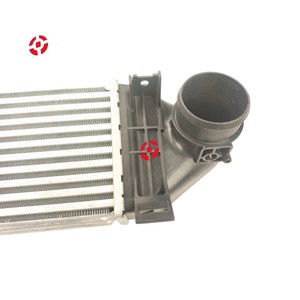 Refroidisseur intermédiaire de voiture de systèmes de moteur automatique de pièces d'auto de haute qualité pour Land Rover Freelander <span class=keywords><strong>2</strong></span> OE LR031466 - Product Image 4
