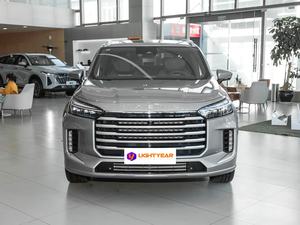 Veicolo di Marca Cinese alla Moda, Amato e Apprezzato: Chery Exeed VX C-DM di Alta Gamma - Product Image 1