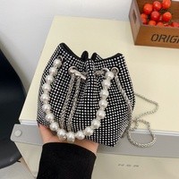 Tas Selempang Wanita Mewah Berhias Berlian Imitasi dan Beludru Berkilau, Model Clutch Bucket untuk Pernikahan, Bahan Kulit PU